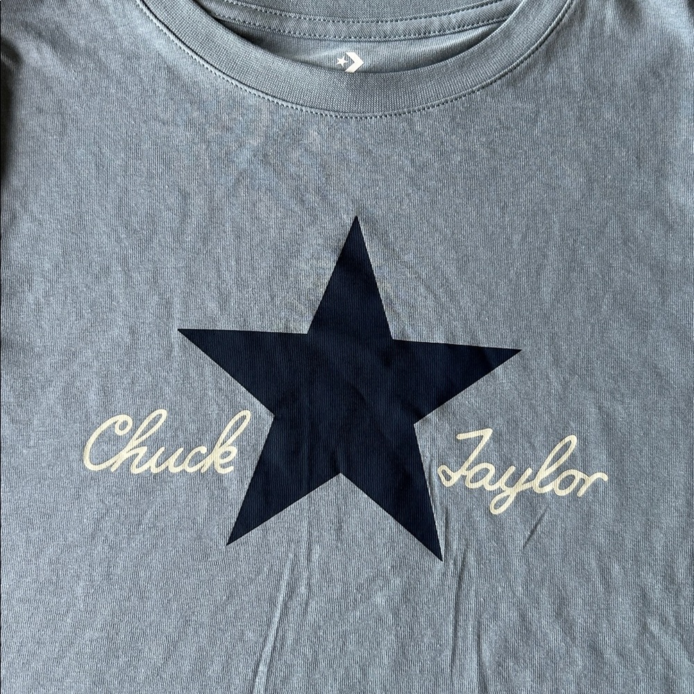 Converse Chuck Taylor Blue Star Tee Shirt Boy’s Size Large NWT